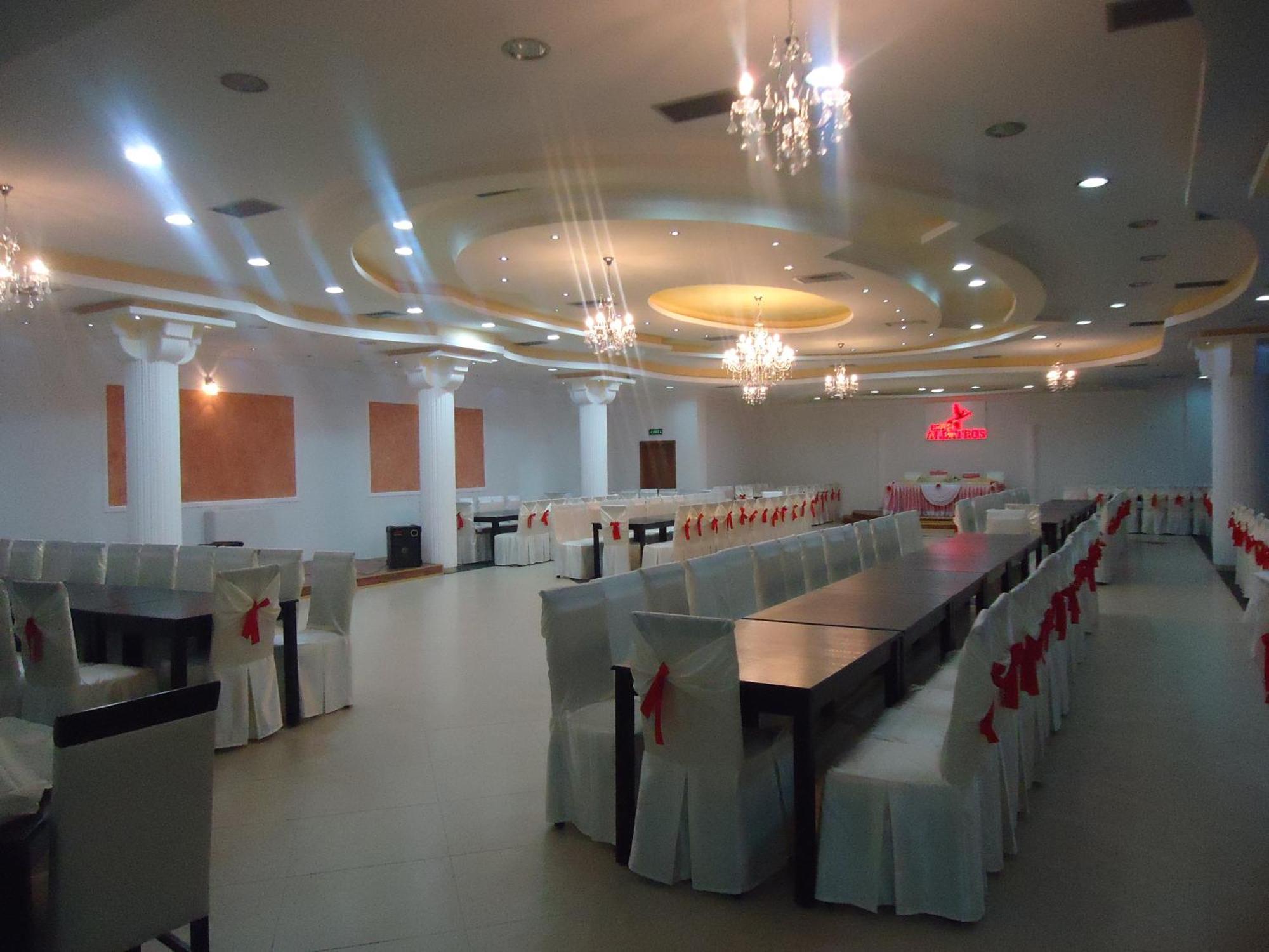 Hotel Albatros Prizren Kültér fotó