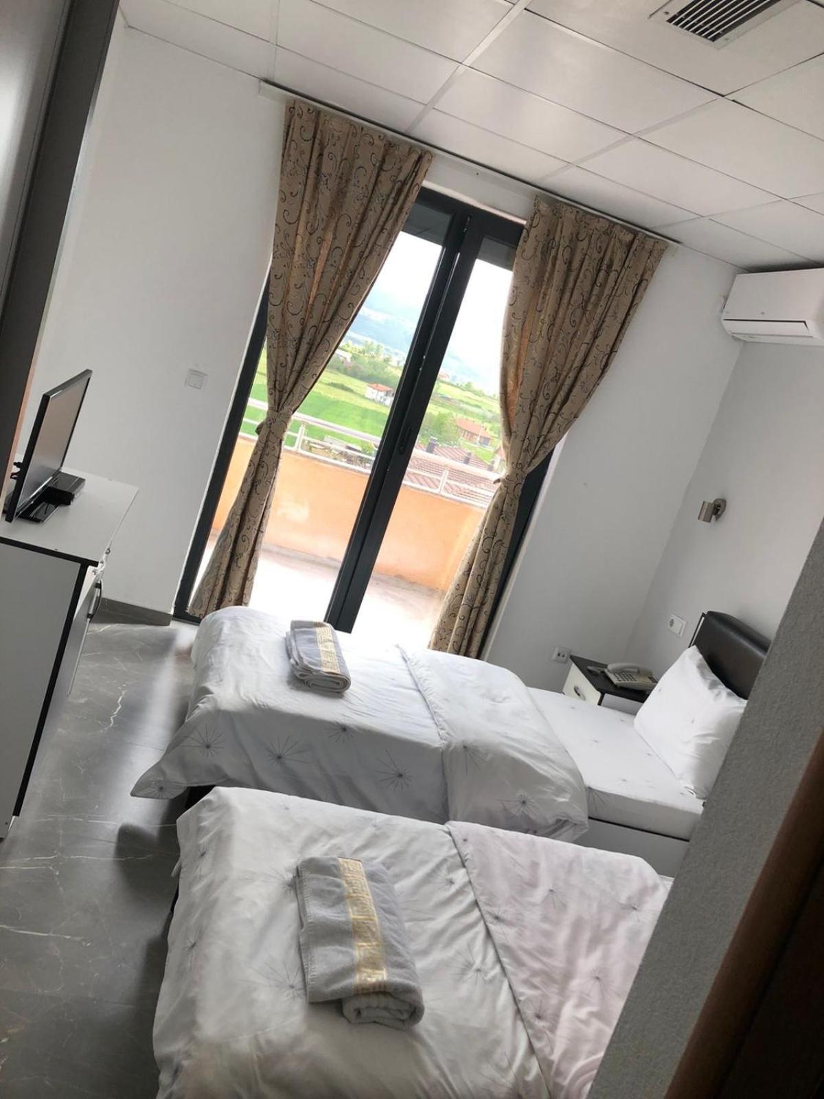 Hotel Albatros Prizren Kültér fotó