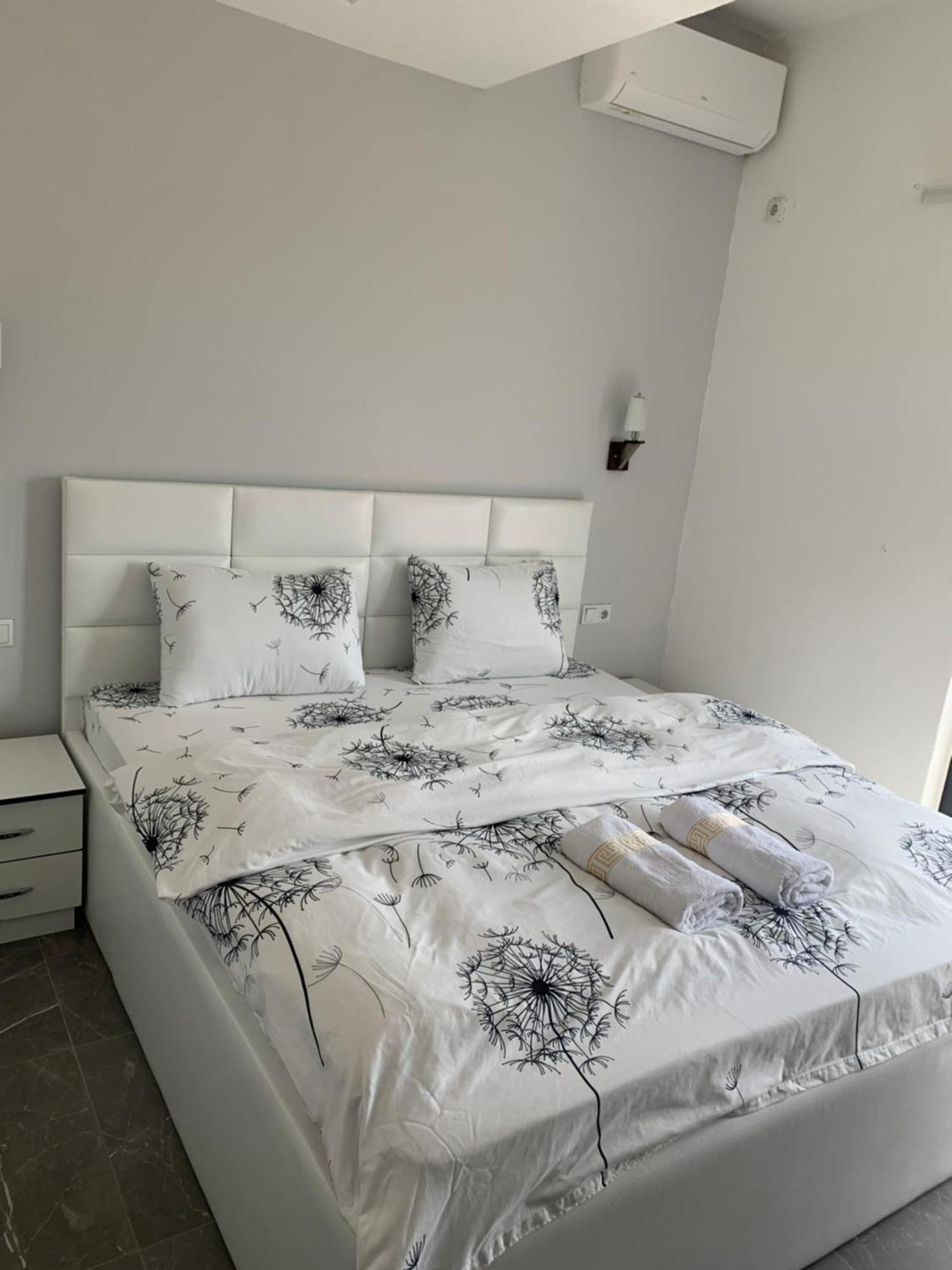 Hotel Albatros Prizren Kültér fotó