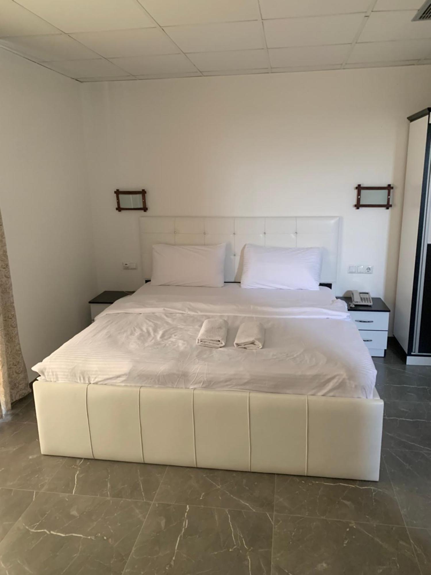 Hotel Albatros Prizren Kültér fotó